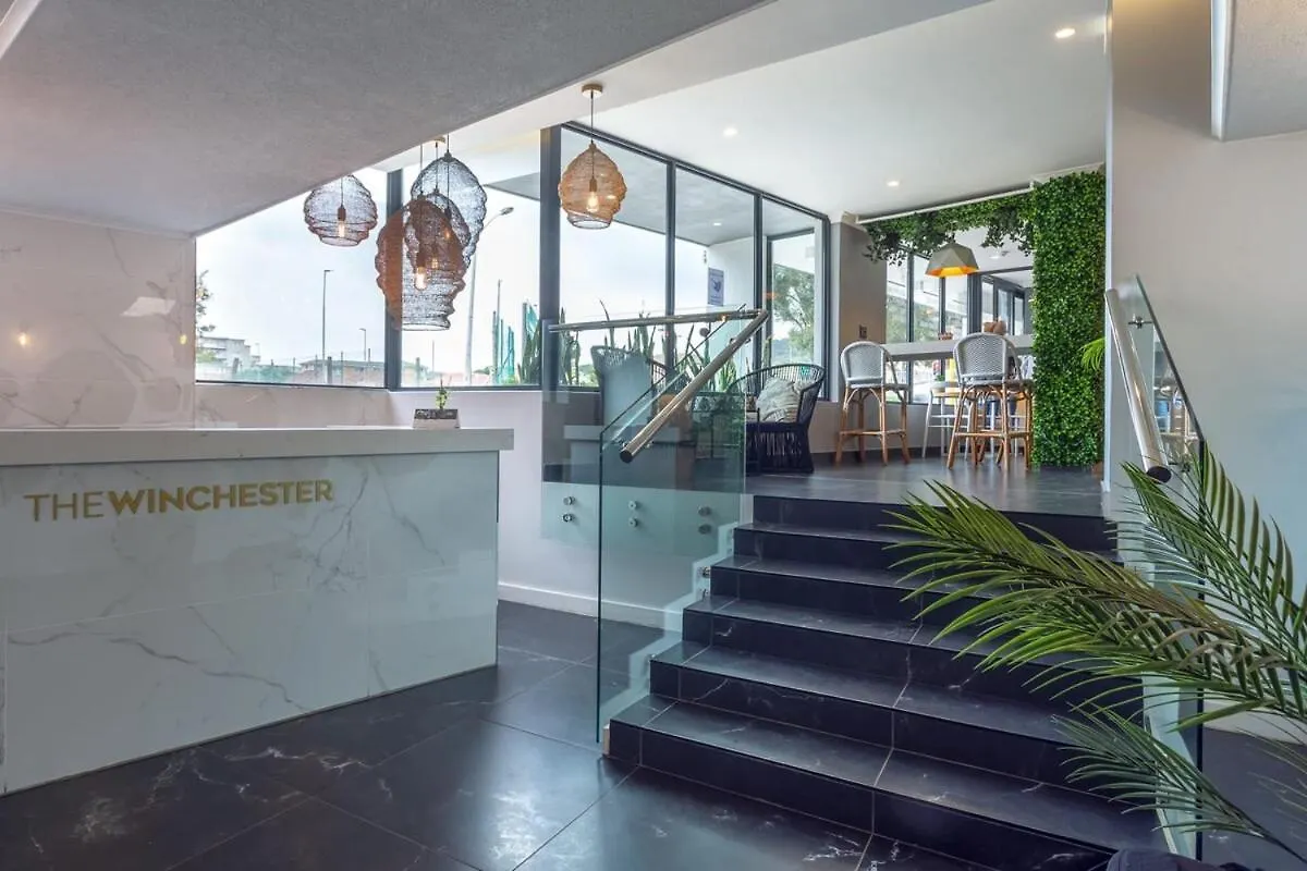 Bergsig Spacious Deluxe Corner Unit Cape Town Apartment