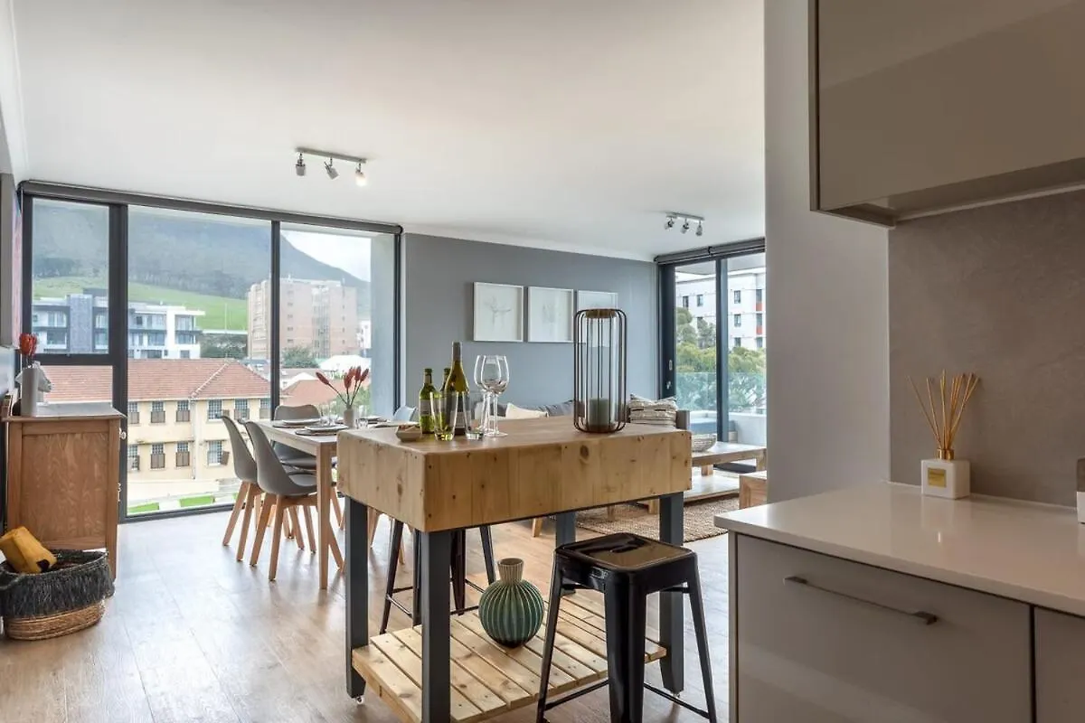 Bergsig Spacious Deluxe Corner Unit Cape Town